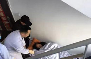 鄂尔多斯病人院后返乡